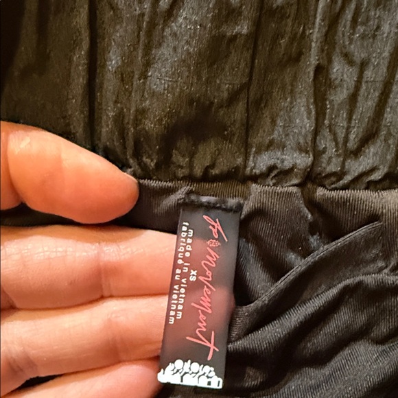 Free People Movement Varsity Blues Shorts Women XS Black Running Outdoors (g1) - Picture 5 of 6